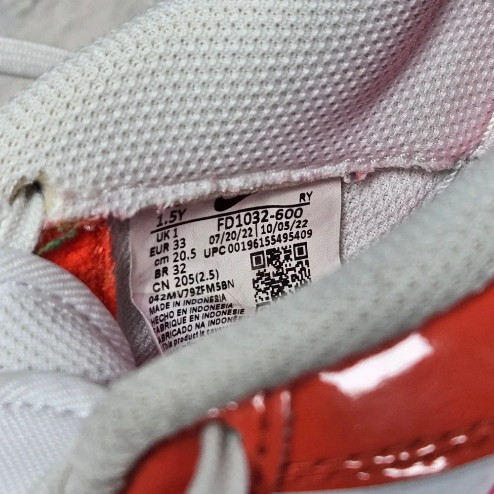 Nike Air Force 1 LV8 1.5Y White Orange Pink Love Heart Sneakers FD1032 Valentine